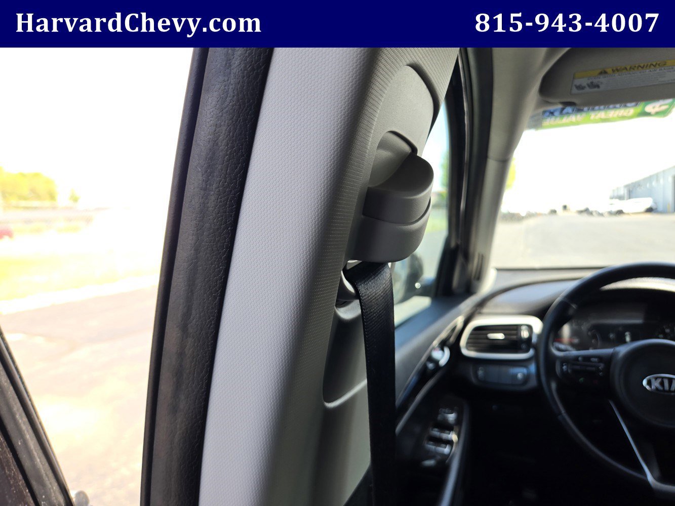 Used 2017 Blue Kia LX image 31