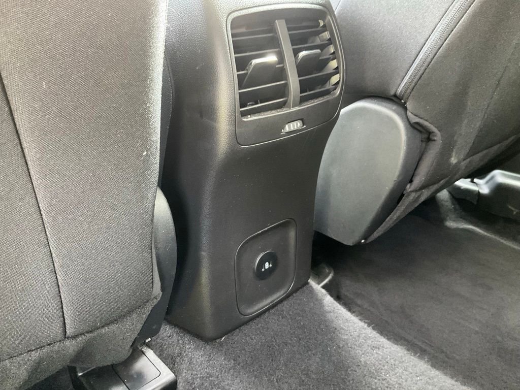 Certified Used 2025 Oxford White Ford Active image 22