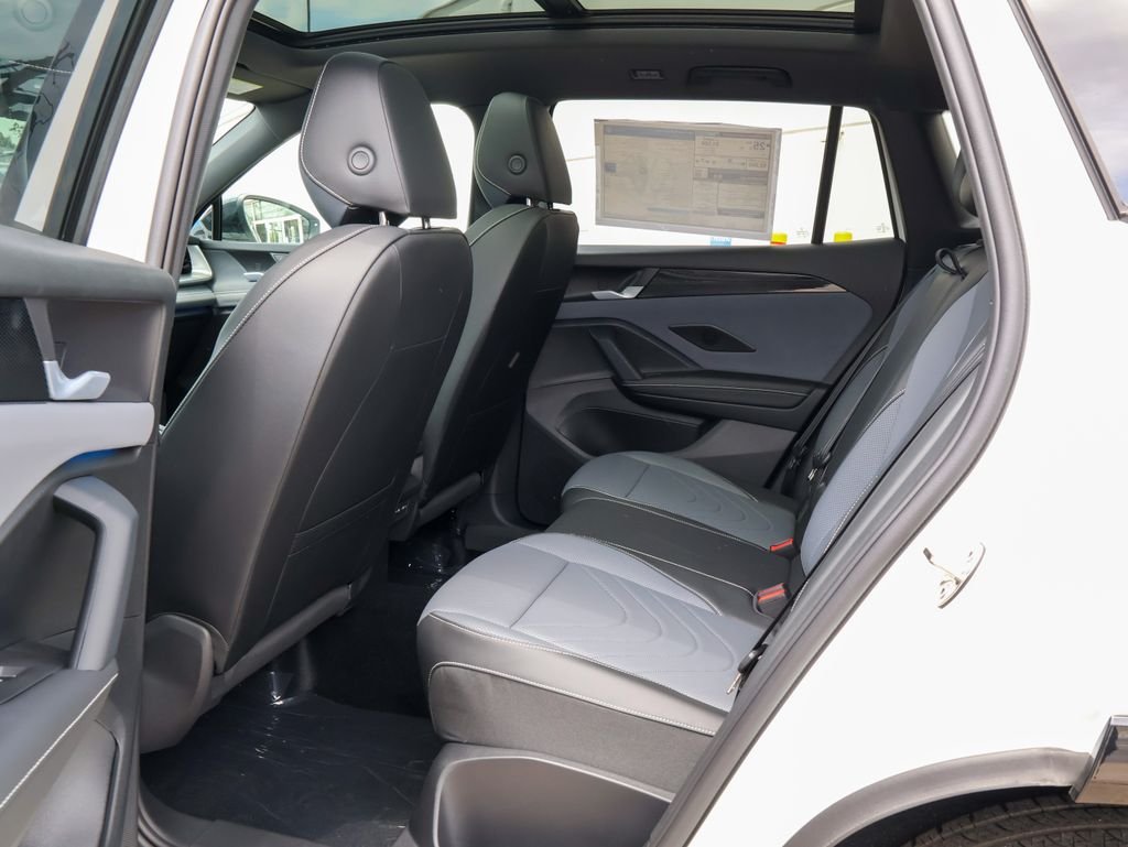 New 2026 White Volkswagen 2.0T SE R-Line Black image 16