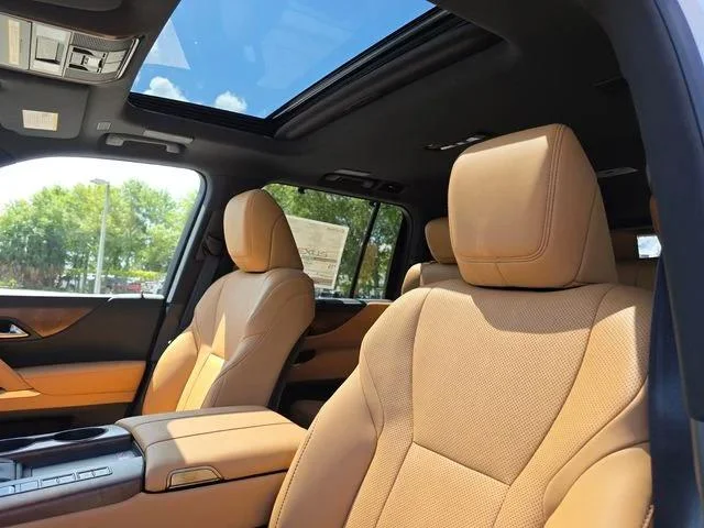 New 2026 Eminent White Pearl Lexus LUXURY image 30