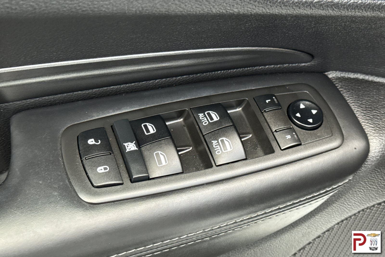 Used 2021 White/off-white Dodge Citadel image 12