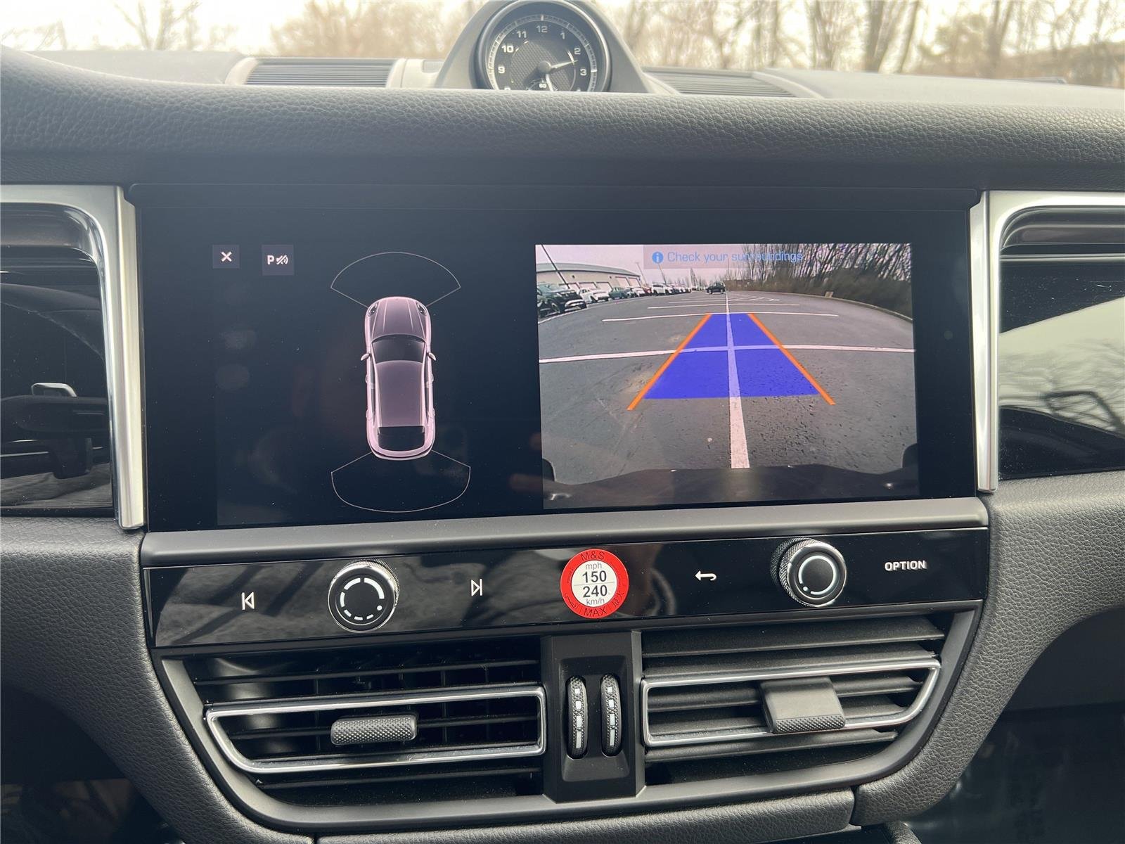 2024 Porsche Macan Base - Photo 19