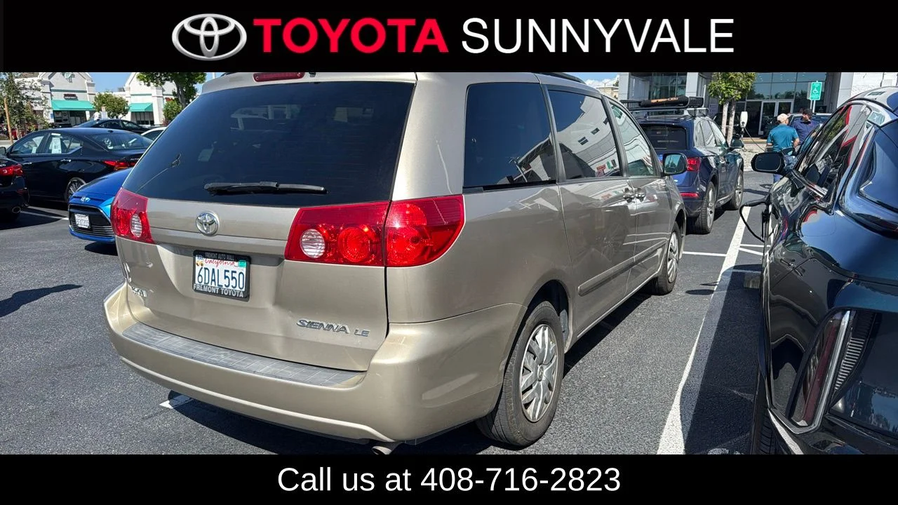 Used 2008 Beige Toyota LE image 2