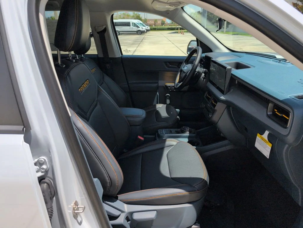 New 2026 White Ford Tremor image 14
