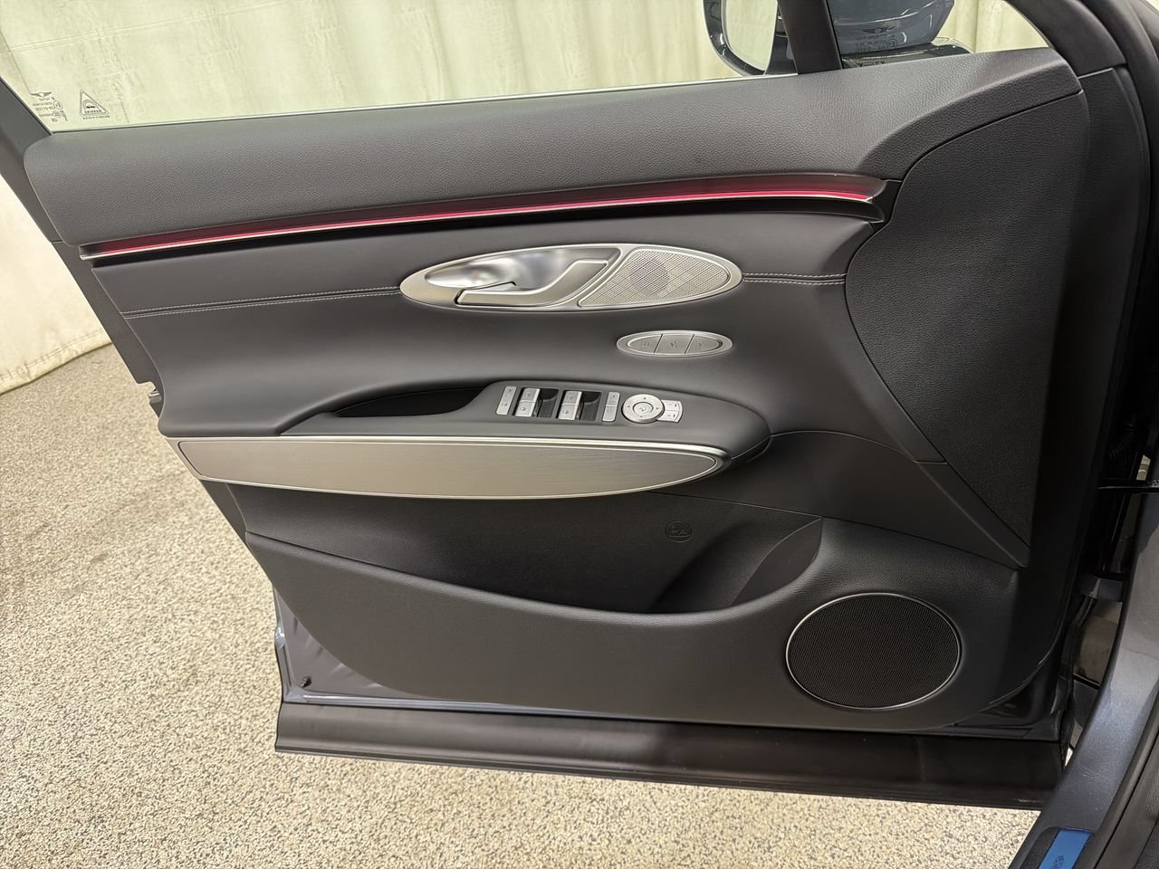New 2027 Ceres Blue Genesis 2.5T Select image 18