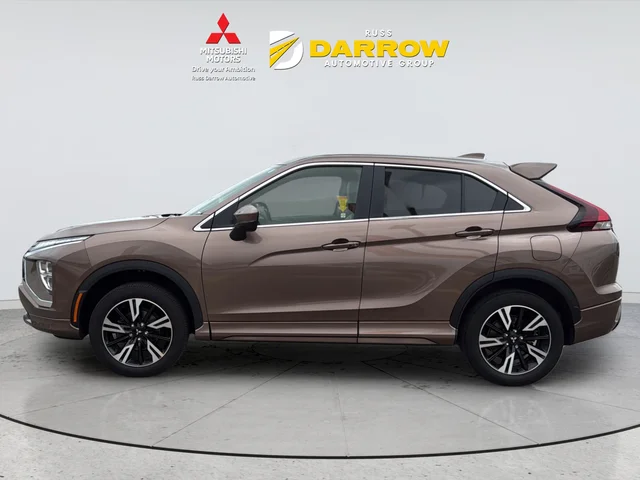 Used 2023 Brown Mitsubishi SEL image 2