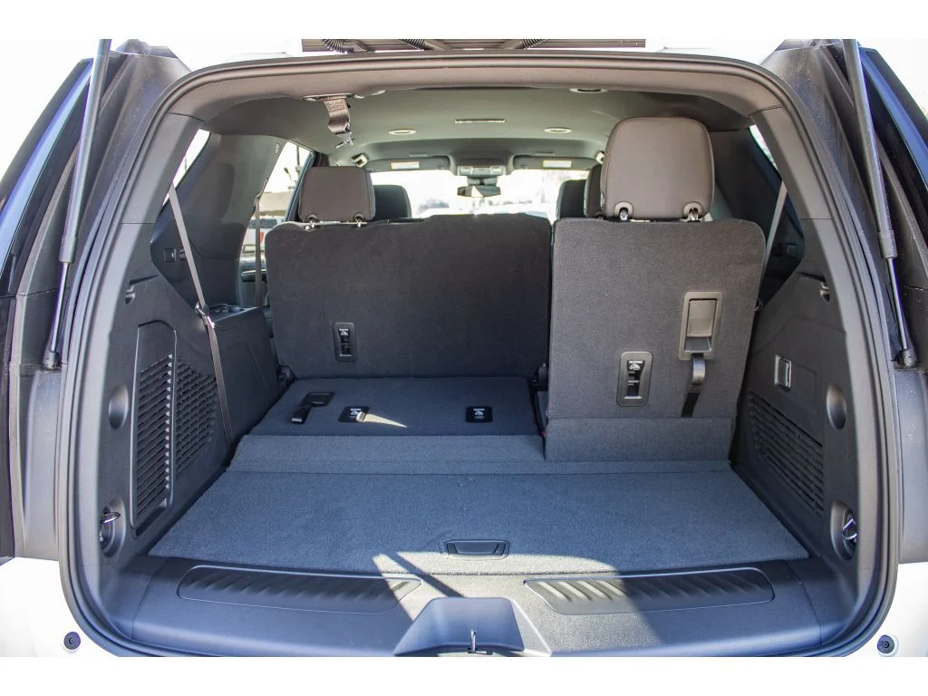 2026 Chevrolet Tahoe LS - Photo 17