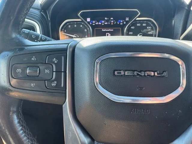 Certified Used 2021 WHITE FROST TRICOAT GMC Denali image 31