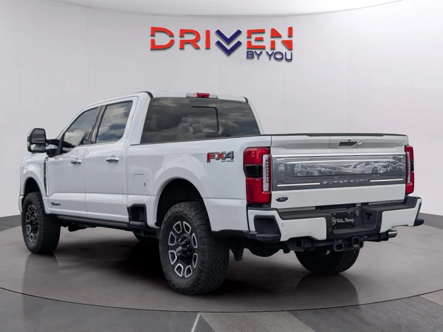 Used 2024 Star White Metallic Tri-Coat Ford Platinum image 3