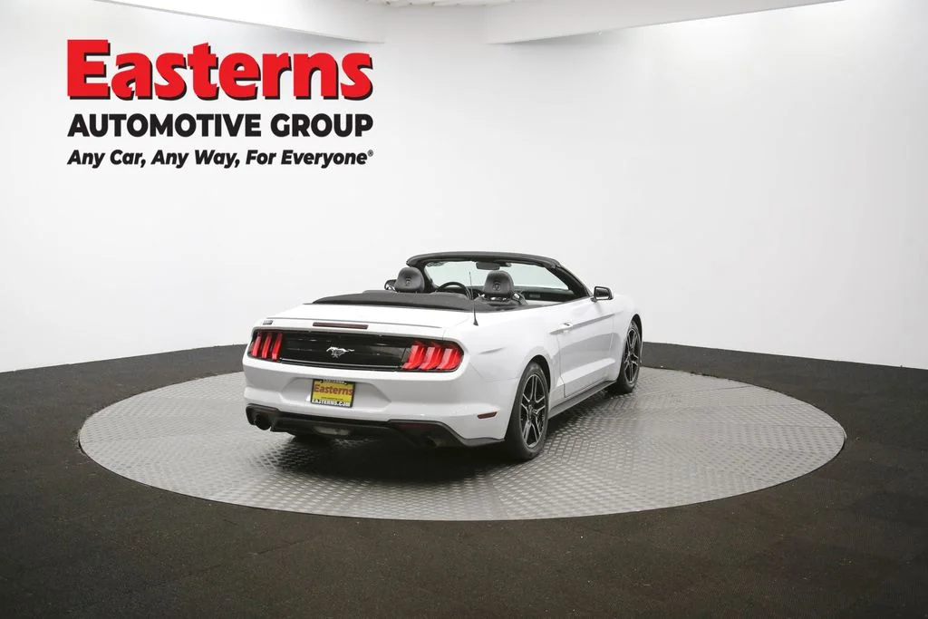 Used 2022 White Ford EcoBoost Premium image 37