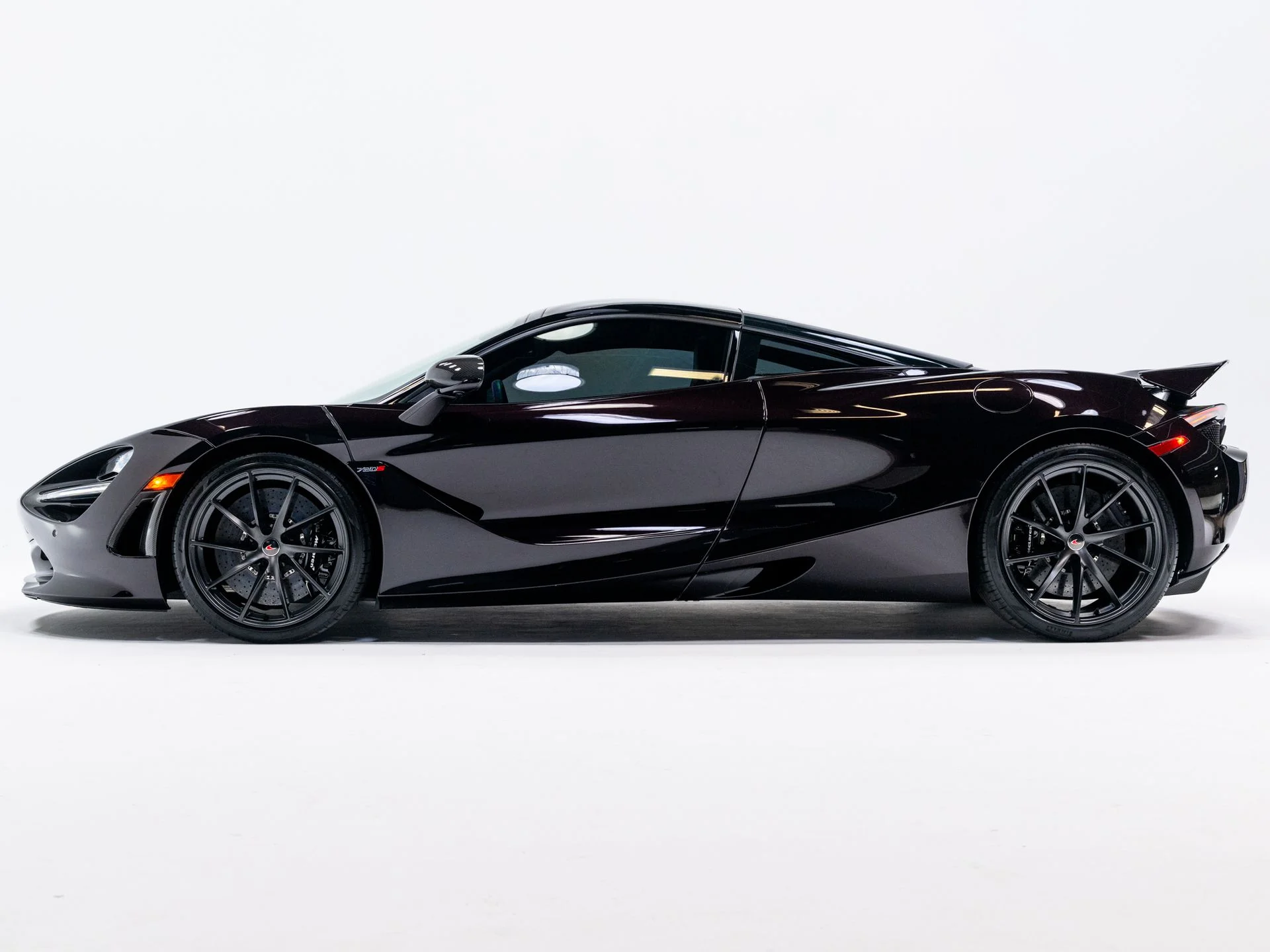 Used 2018 Quartz McLaren Luxury image 2