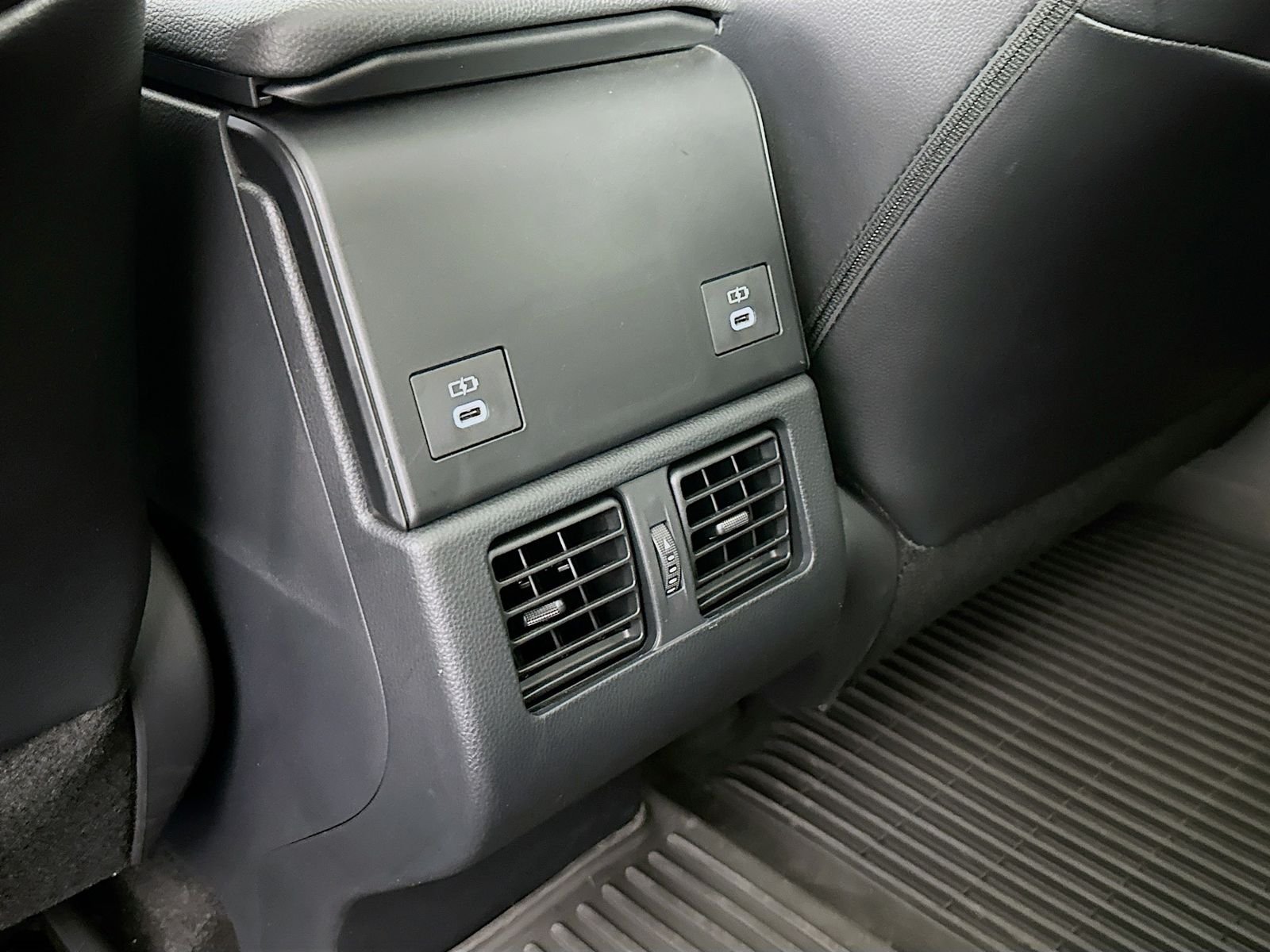 Used 2023 Heavy Metal Toyota XLE image 25