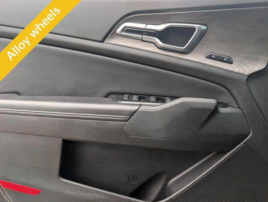 Used 2024 Black Kia X-Pro Prestige image 18