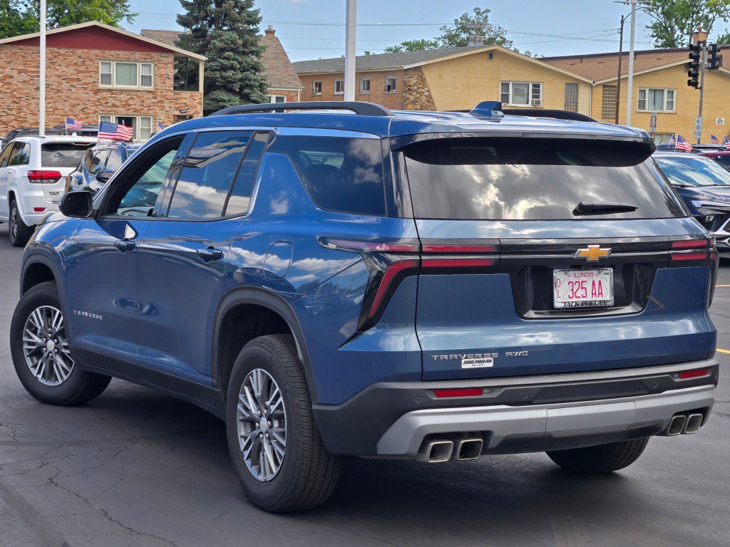 2026 Chevrolet Traverse LT - Photo 15