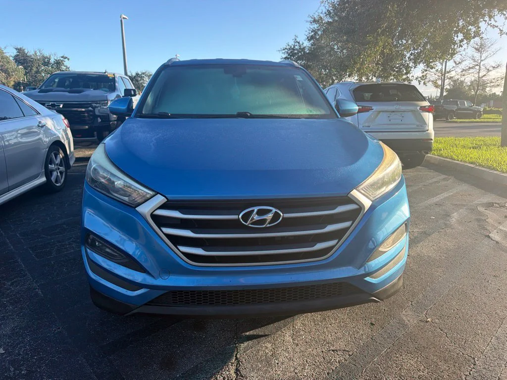 Used 2018 Caribbean Blue Hyundai SEL image 2