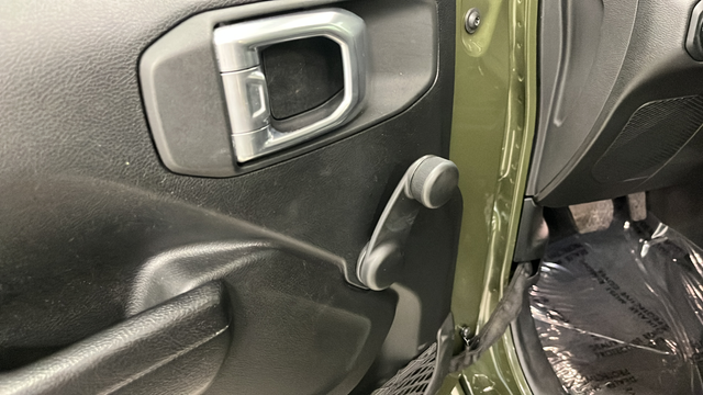 Used 2022 Sarge Green Clearcoat Jeep Sport image 21