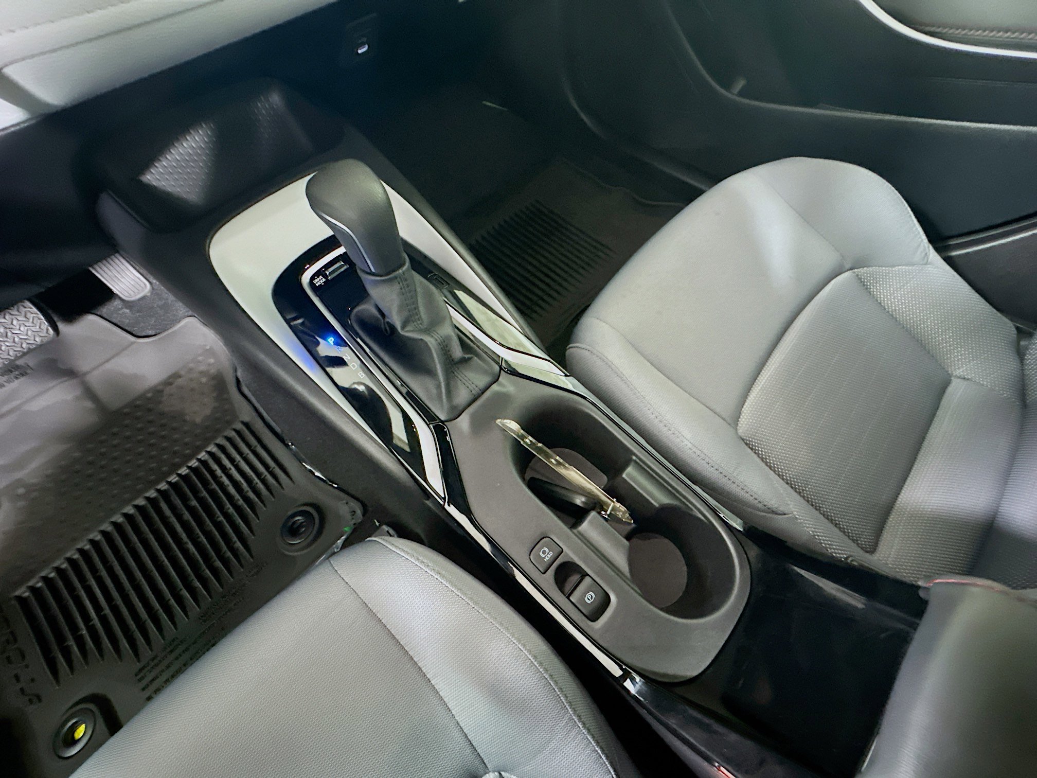 Used 2025 Blueprint Toyota SE image 22