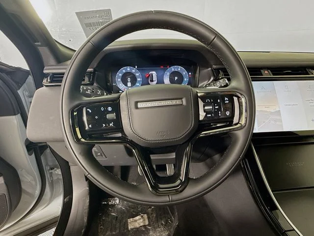 New 2026 Arroios Grey Land Rover P250 Base image 12