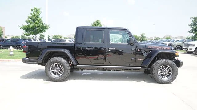 New 2026 Black Clear-Coat Exterior Paint Jeep Mojave X image 10
