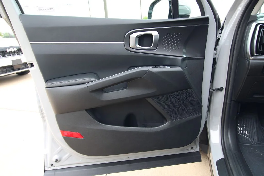 New 2026 Gray Kia S image 40