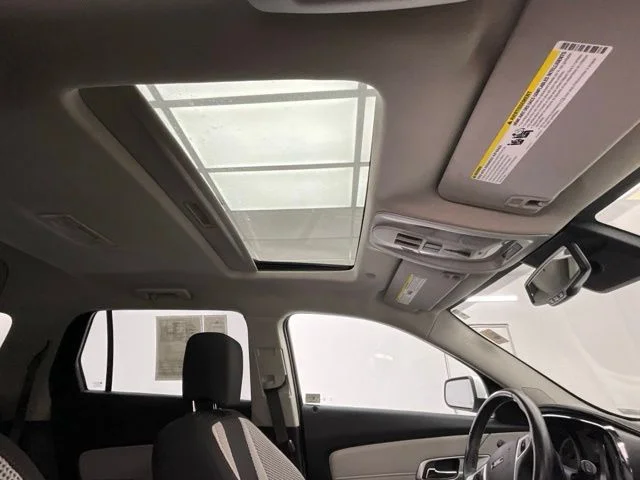 Used 2016 White GMC SLE-2 image 6