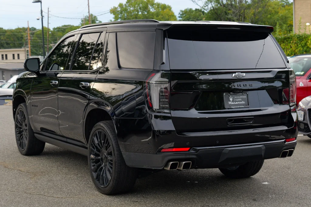 Used 2025 Black Chevrolet High Country image 5