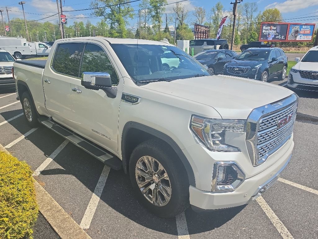 2020 GMC Sierra 4WD Crew Cab Standard Box Denali's photo