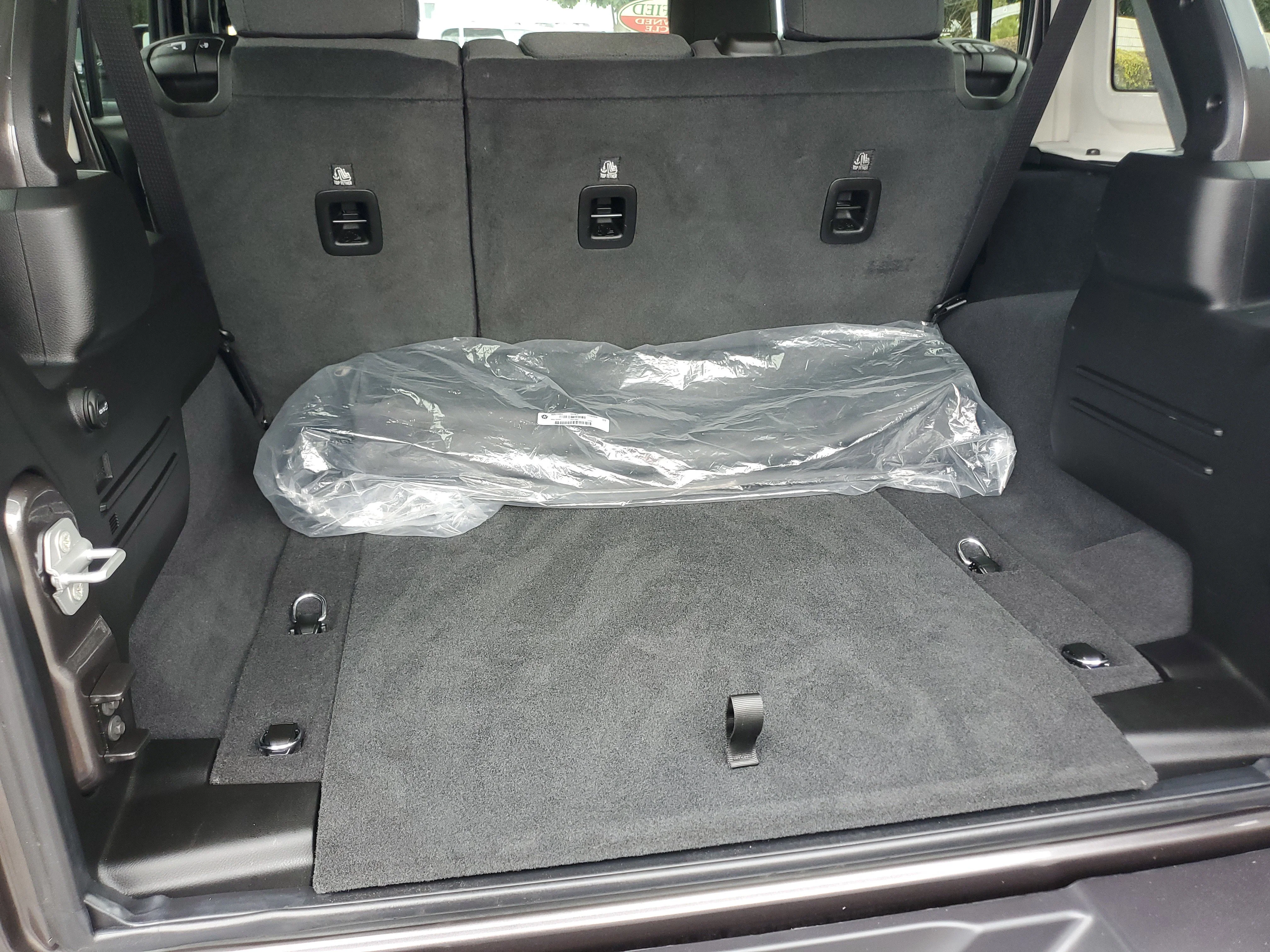 Certified Used 2026 Gray Jeep Rubicon image 27
