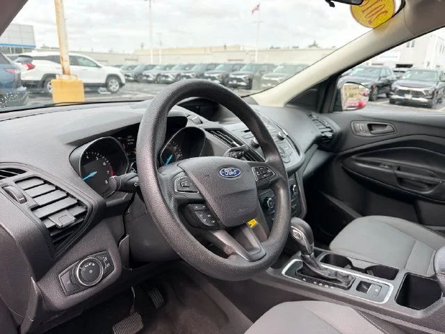 Used 2018 Blue Ford S image 10