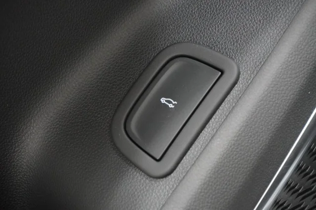2026 Buick Enclave Preferred - Photo 17
