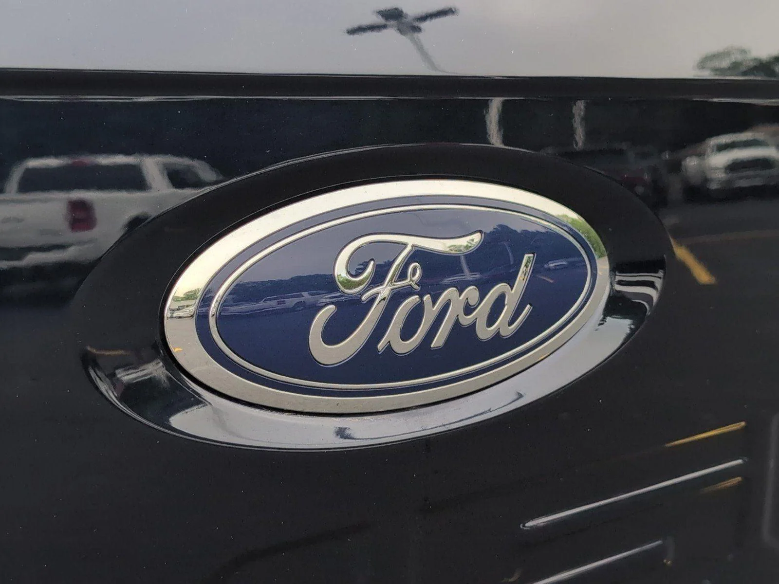 Used 2023 Antimatter Blue Ford LARIAT image 7