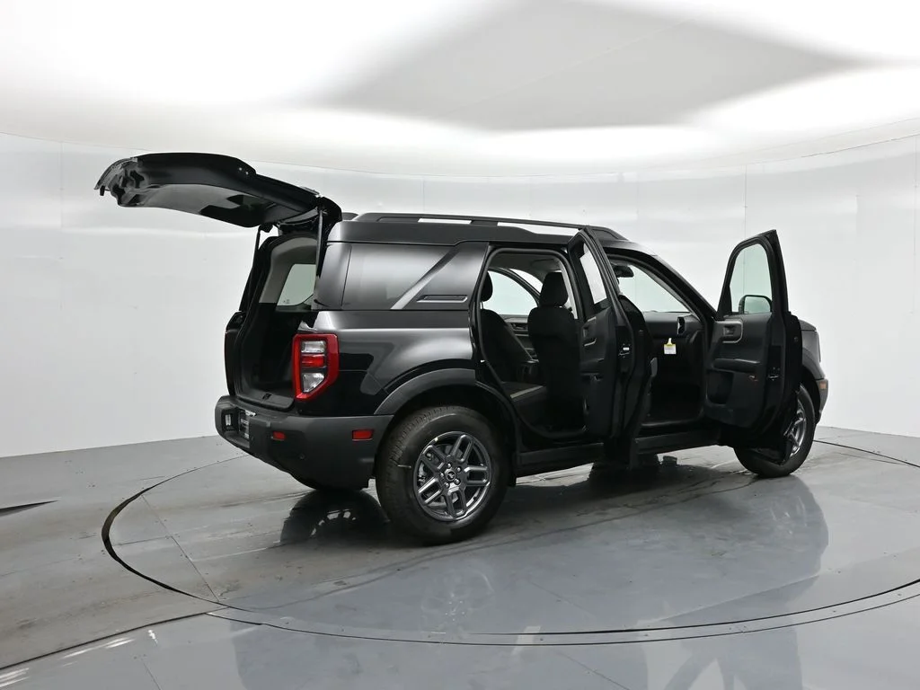 New 2025 Black Ford Big Bend image 4