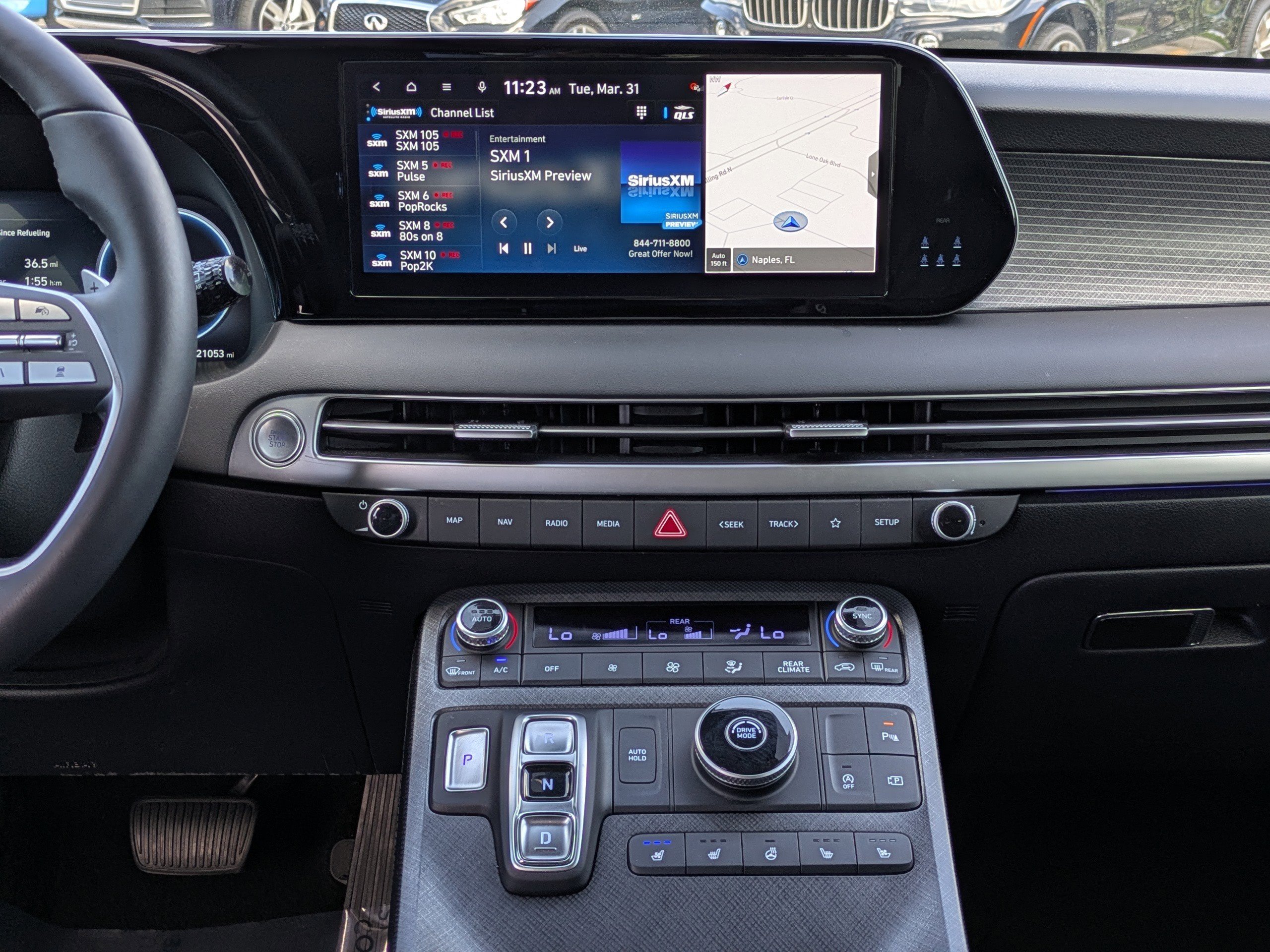 2025 Hyundai Palisade Limited - Photo 14