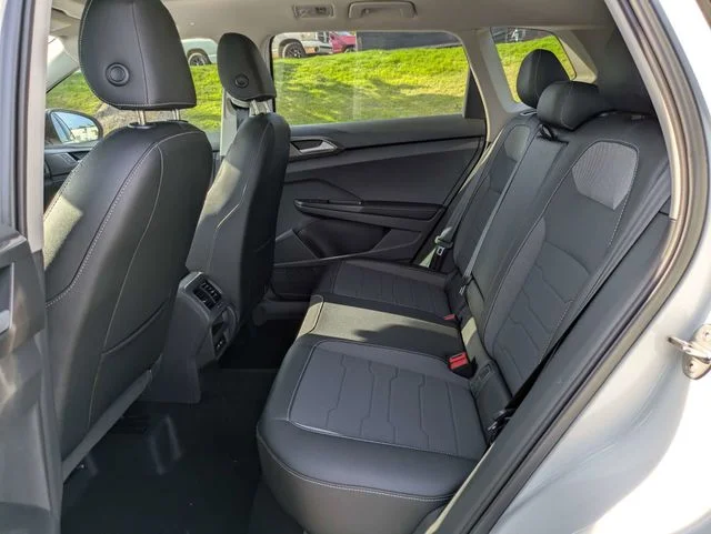 New 2026 Pure White W/Deep Black Roof Volkswagen 1.5T SE Black image 14