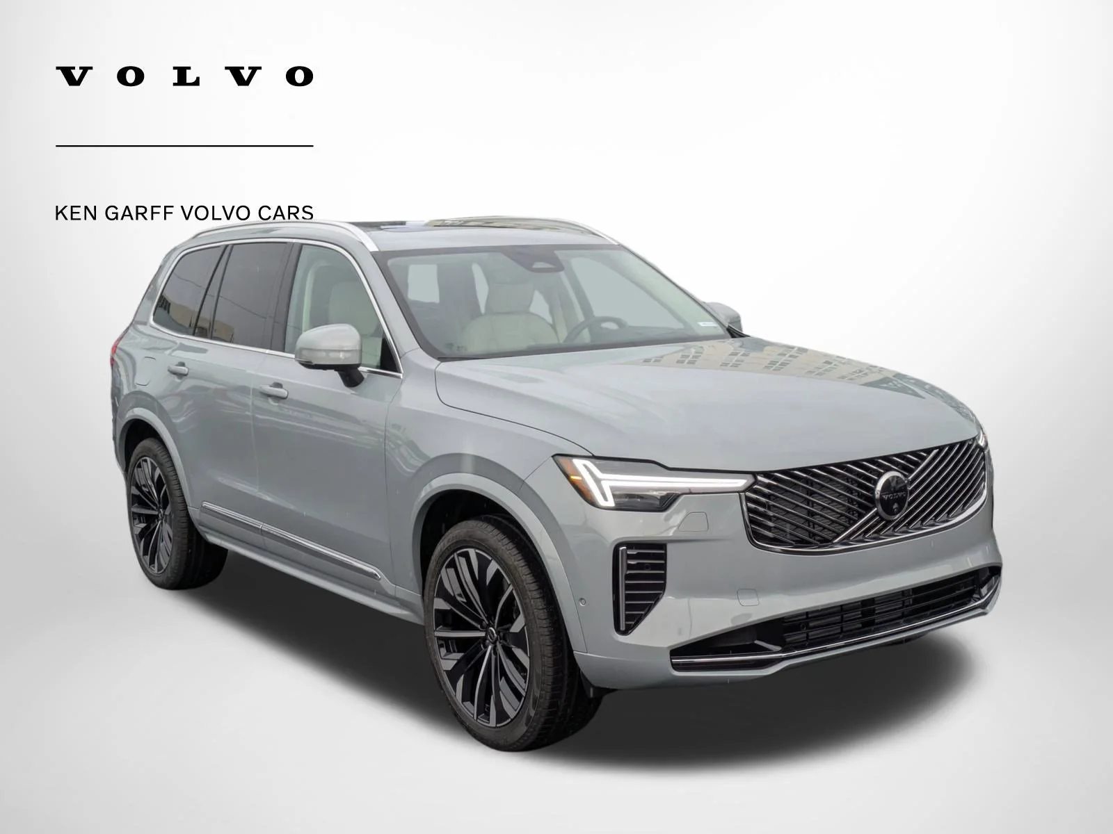 2026 Volvo XC90 T8 Recharge Ultra Bright 4WD's photo