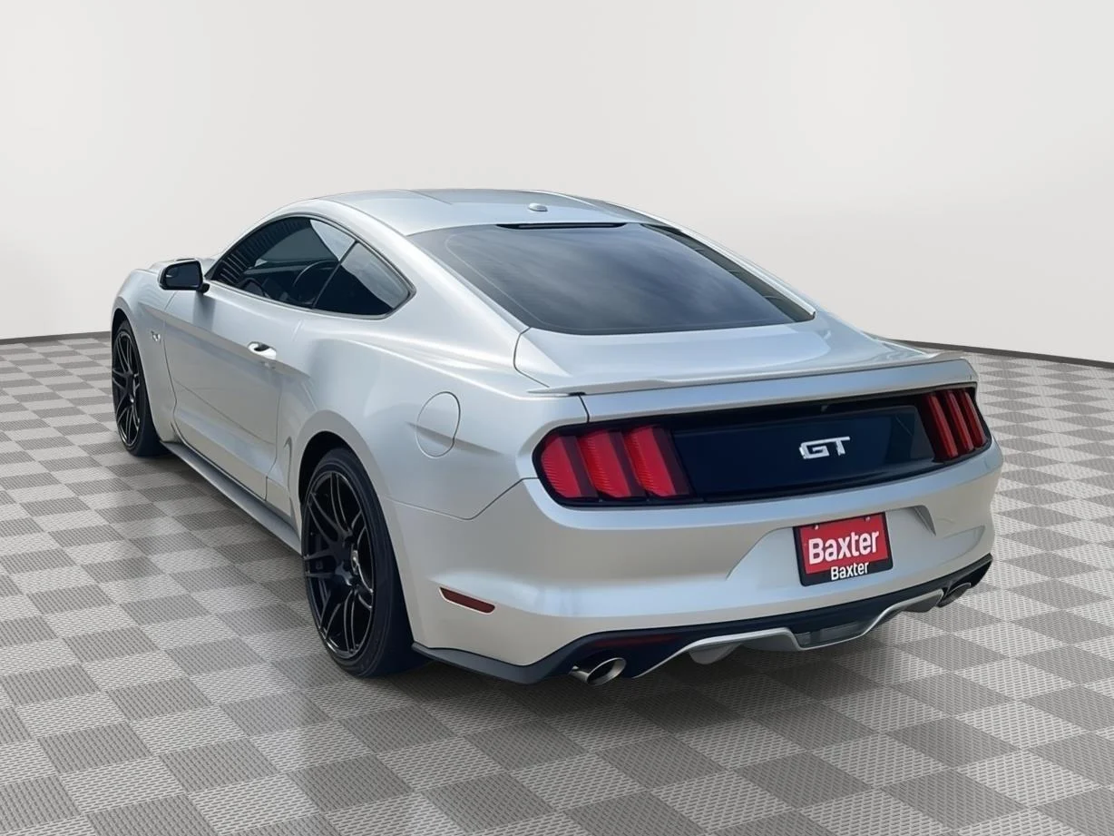 Used 2015 Ingot Silver Ford GT Premium image 5
