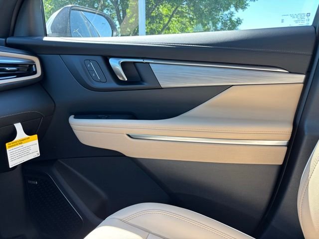 New 2026 Summit White Buick Preferred image 43