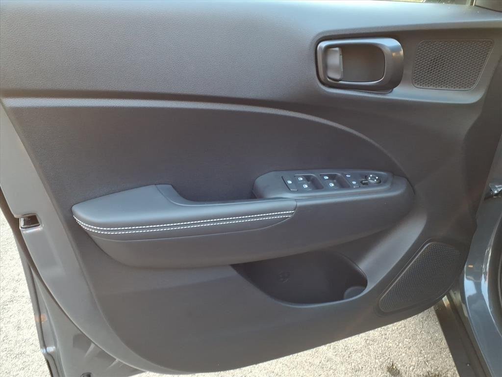 2026 Hyundai Venue SEL - Photo 12