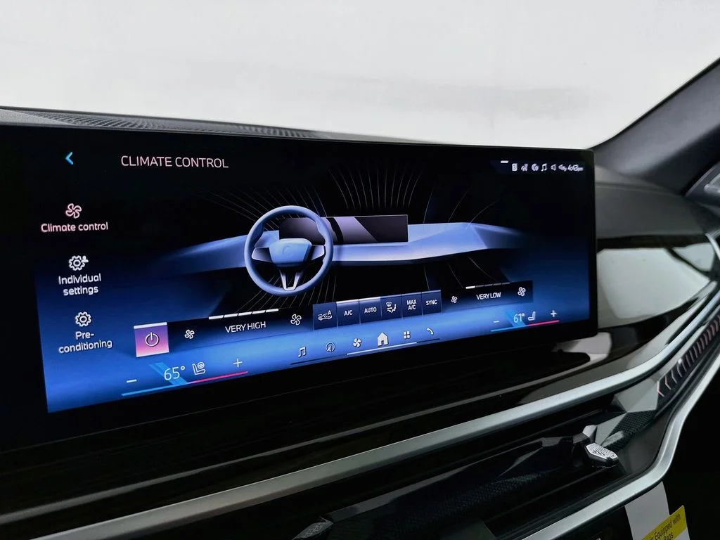 New 2026 Alpine White BMW xDrive40i image 20