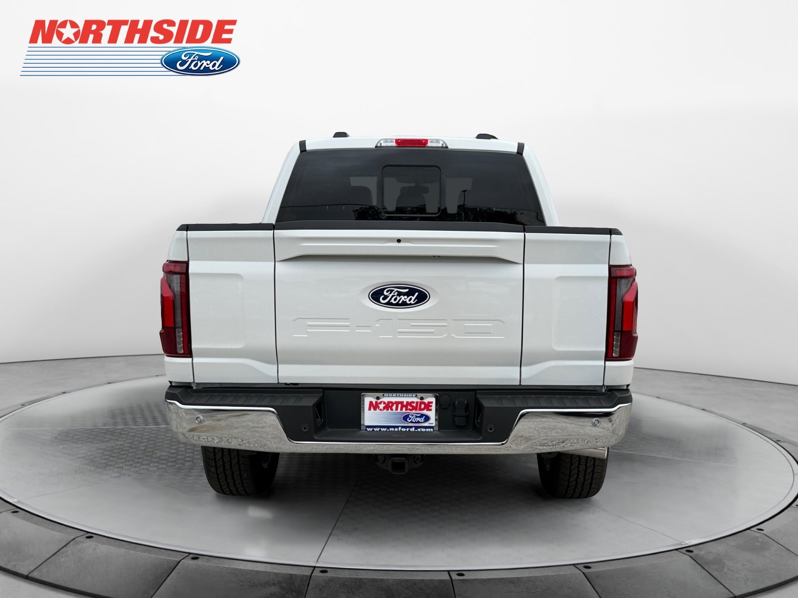 New 2026 Star White Metallic Tri-Coat Ford LARIAT image 6