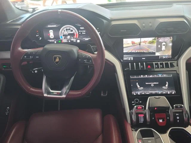 Used 2020  Lamborghini Base image 13
