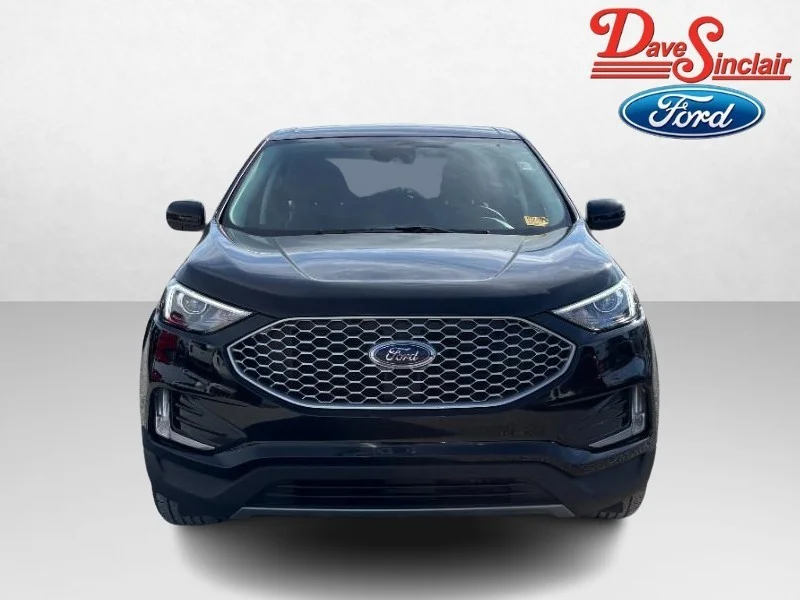 Used 2024 Black Ford SEL image 2