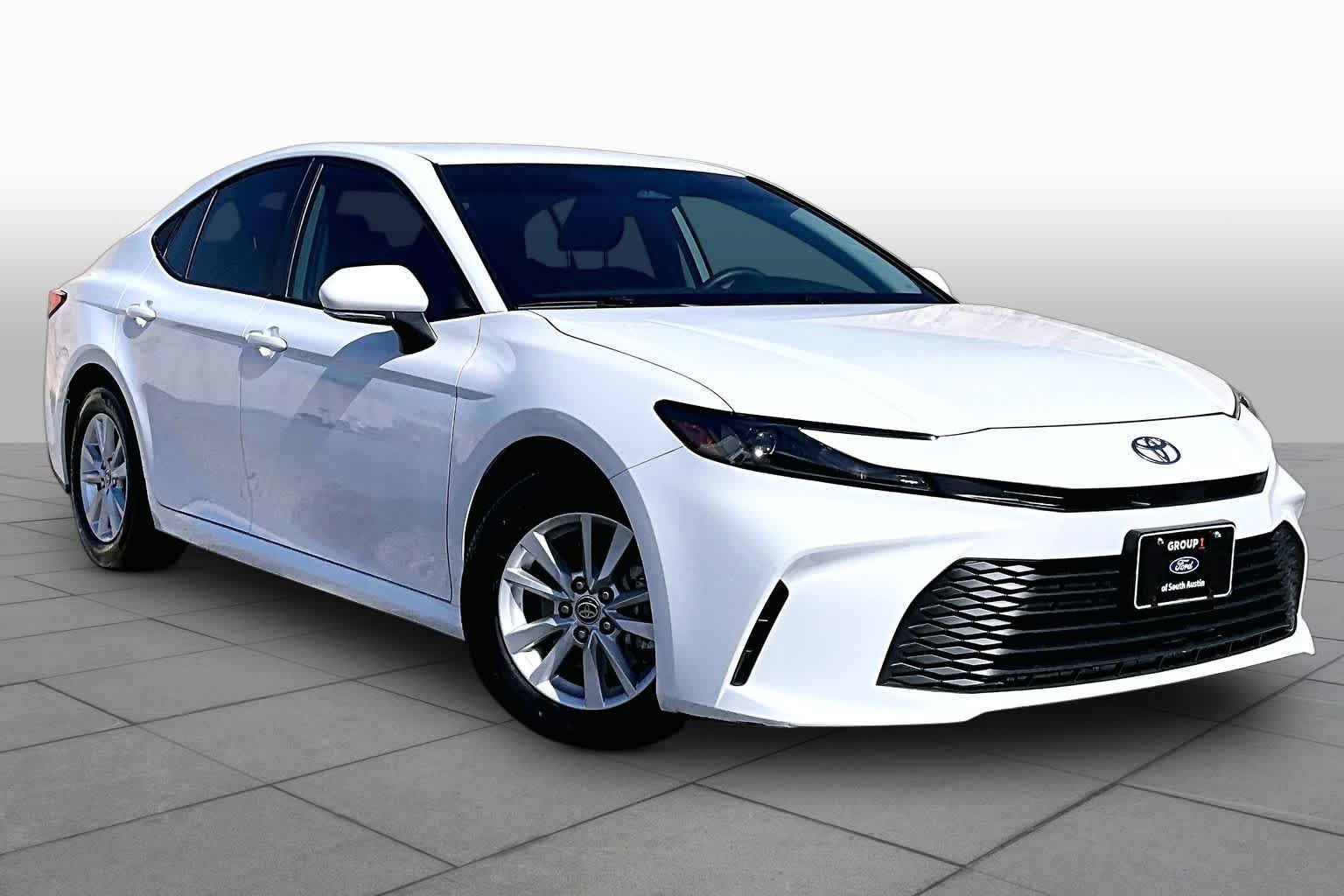 Certified Used 2025 Ice Toyota LE image 3