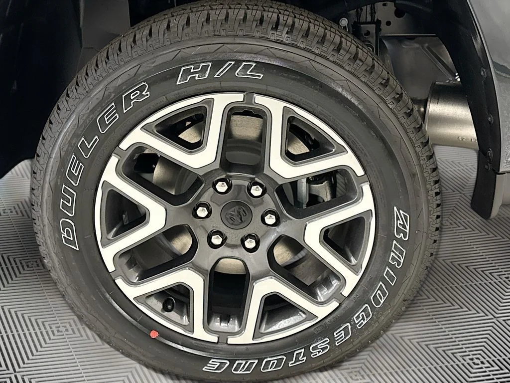 2026 RAM 1500 Laramie - Photo 22