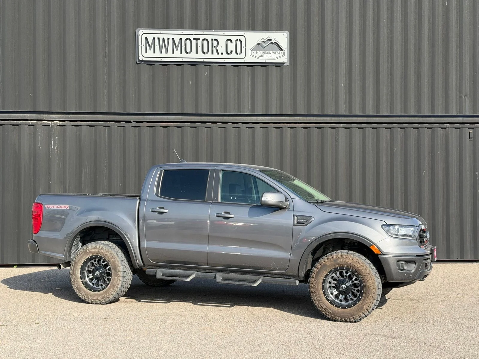 Used 2023 Gray Ford Lariat image 1