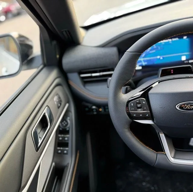 2026 Ford Explorer Tremor - Photo 18
