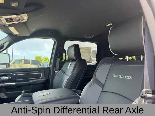 New 2026 Silver-Zynith Exterior Paint RAM Laramie image 13
