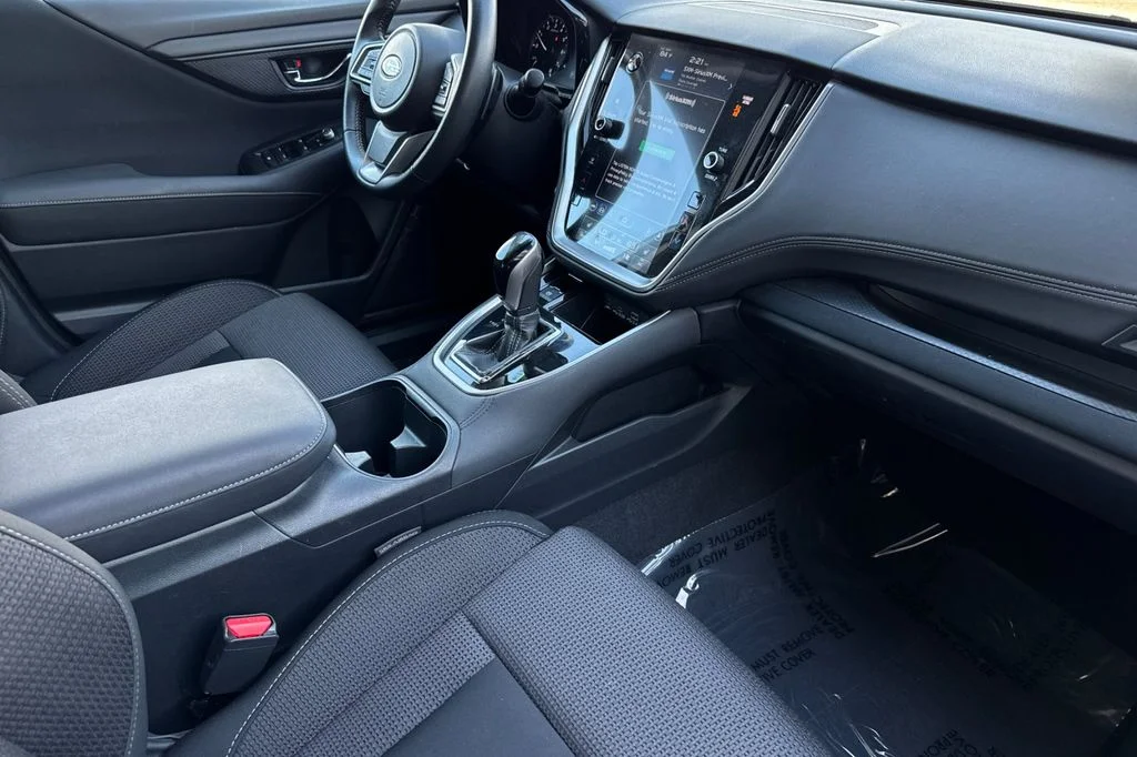 2025 Subaru Outback Premium - Photo 21