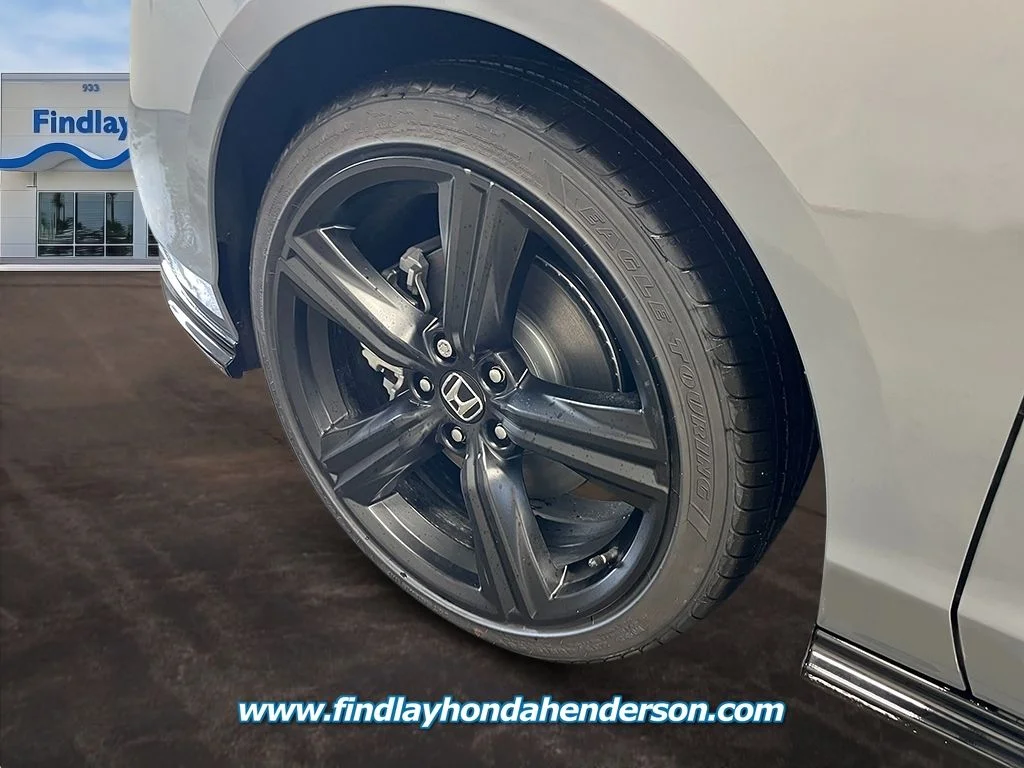 New 2026 Urban Gray Pearl Honda Sport-L image 11