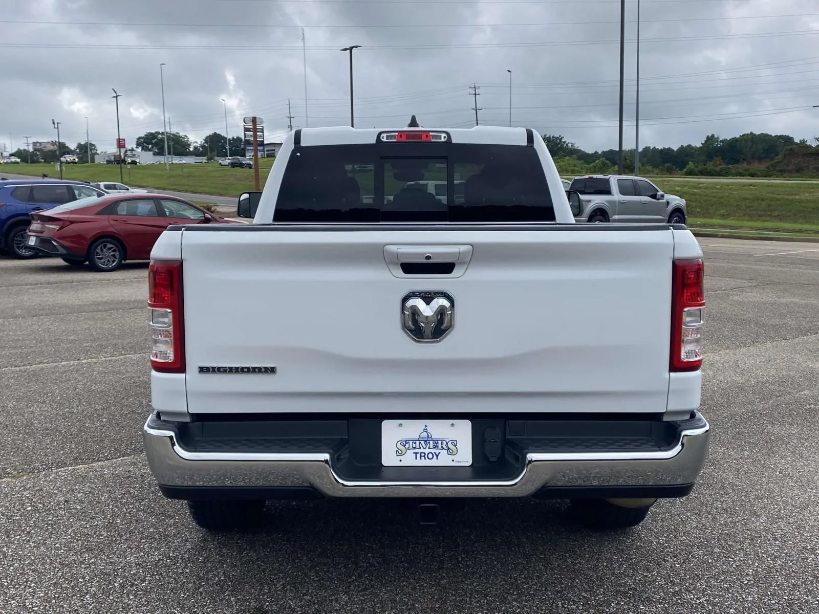 Used 2021 White Ram Big Horn/Lone Star image 6